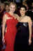 Kate posando junto a Marisa Tomei. Ambas estban nominadas como Mejor actriz secundaria (marzo 24, 2002)